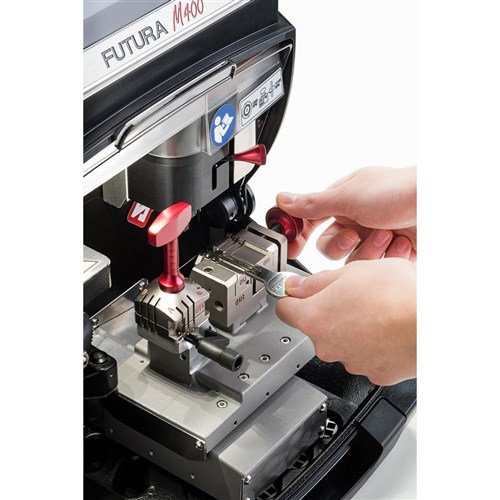 Silca Futura M400 Key Cutting Machine for Inline, Dimple and Automotive Keys - D8B0300ZB